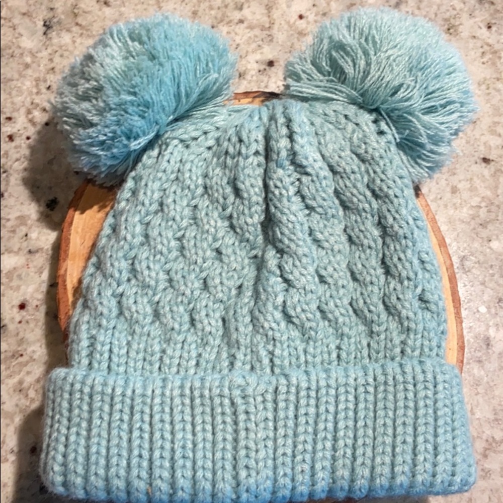 C.C hat - Picture 2 of 2
